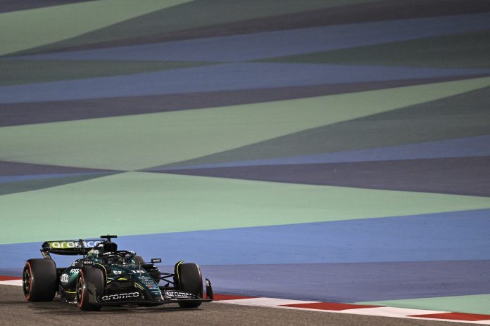 F1: Hamilton et Mercedes, les plus rapides de la 2e séance d’essais libres à Bahreïn