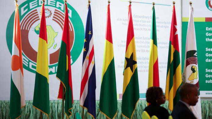 La Cedeao lève les sanctions contre le Mali et la Guinée