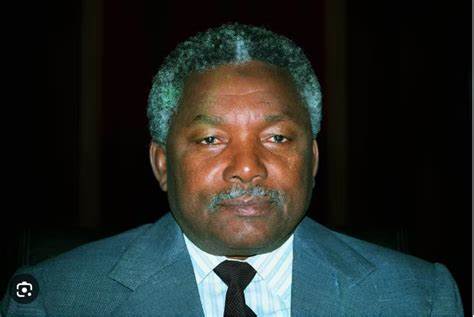 Ali Hassan Mwinyi, président de la libéralisation économique et politique de la Tanzanie