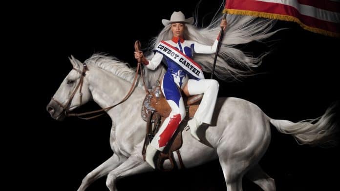 Avec son nouvel album, Beyoncé secoue la country et séduit la critique