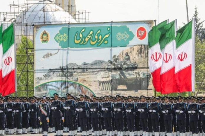 Washington et Londres imposent des sanctions à l’Iran, visant des fabricants de drones
