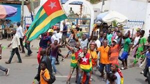 Togo : l'opposition appelle à manifester après le report des législatives