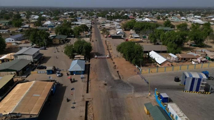 Ghana : le mariage d’une adolescente avec un prêtre animiste de 63 ans fait scandale
