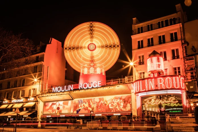 Cinq choses à savoir sur le Moulin rouge, berceau du French Cancan