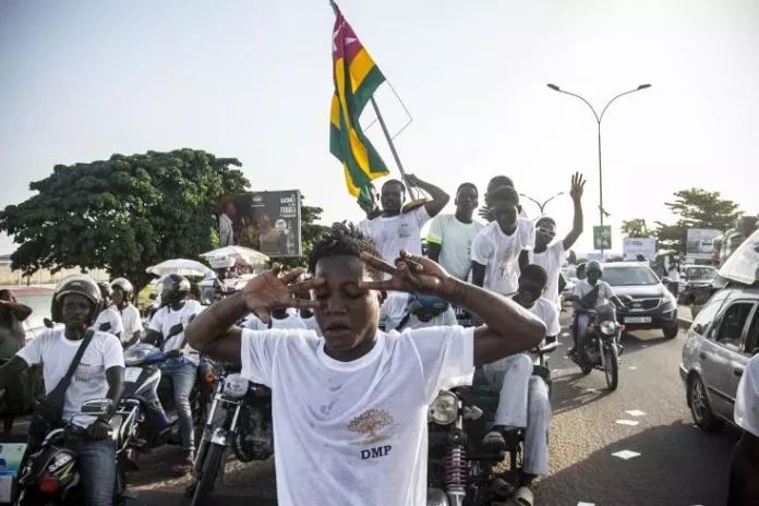 A Lomé, les Togolais partagés à la veille d’un double scrutin à grands enjeux