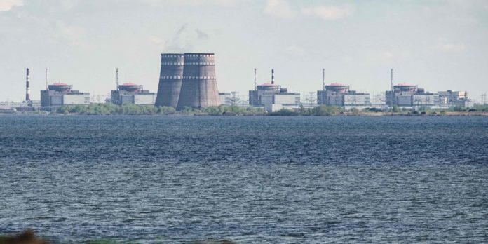 Attaques sur Zaporijjia: l’AIEA craint un tournant dans la guerre