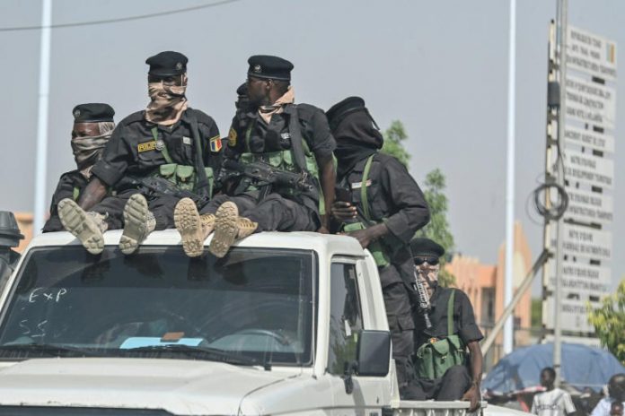 N’Djamena calme après l’élection de Déby, mais sous étroite surveillance militaire