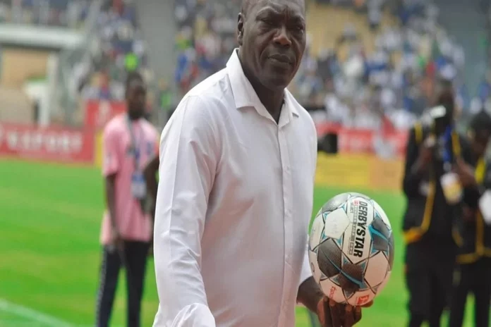 Narcisse Mouelle Kombi affecte le sélectionneur adjoint des lions indomptables David Pagou
