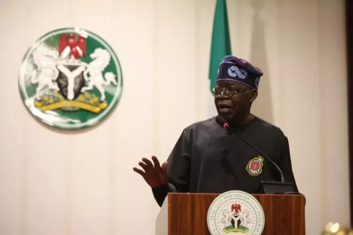 Nigeria: le retour à l’ancien hymne national fait polémique
