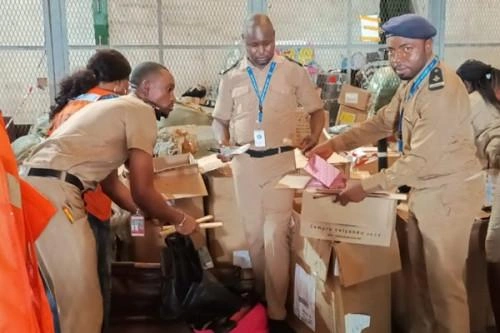 Aéoroport de Douala : une importante cargaison de drogues saisie