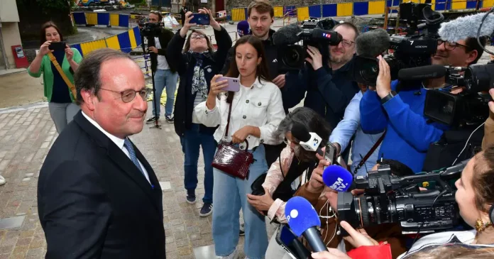 Législatives: retour en politique de l’ex-président François Hollande, candidat en Corrèze