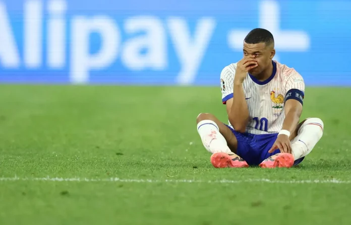 Euro 2024/France: la blessure de Mbappé, gros nuage dans le ciel bleu
