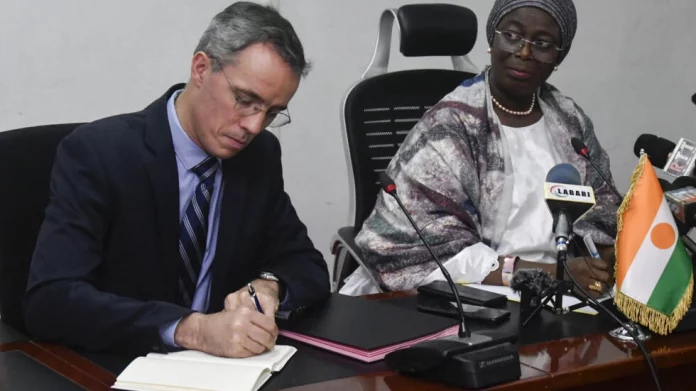 Le Niger confirme le retour d’un important gisement d’uranium dans le « domaine public »
