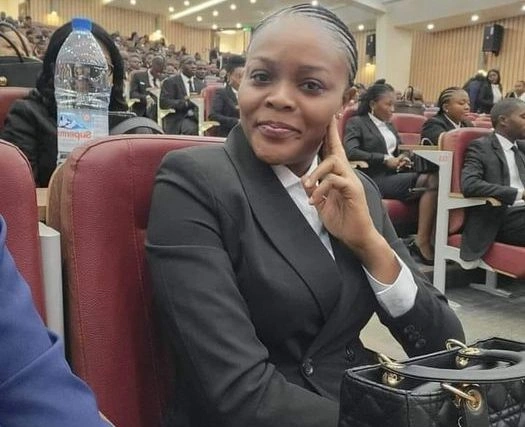 Curieux destin de Vanessa Tchatchoua : appelez-moi Maitre !