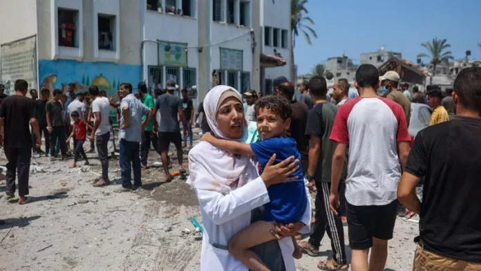 Gaza: une nouvelle frappe sur une école fait 30 morts, selon le Hamas