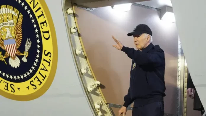 Positif au Covid-19, Biden dit aller « bien » mais la pression pour son retrait s’accentue