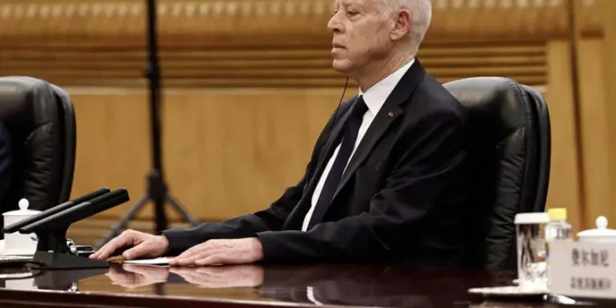 Tunisie/présidentielle: le président Saied dépose sa candidature