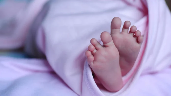 Un bébé volé à l’hôpital d’Ekoumdoum