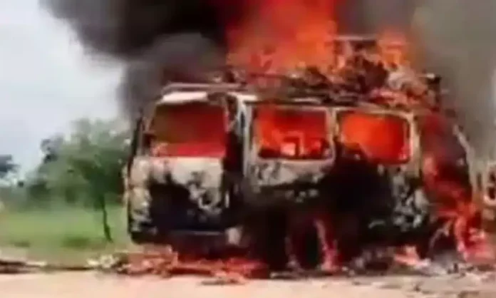 L’incendie d’un mini-bus fait 7morts et des blessés graves dans l’extrême nord
