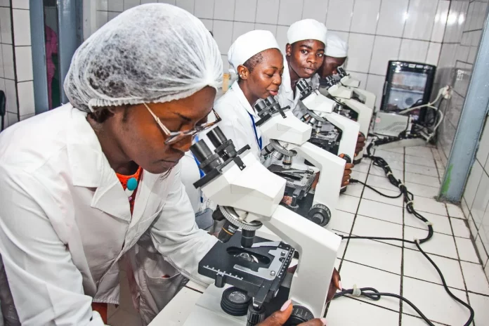 Le BTS santé suspendu au Cameroun
