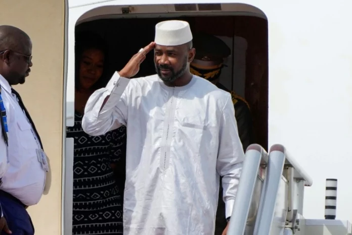Mali: le chef de la junte veut « ajuster la stratégie » militaire après les attaques à Bamako