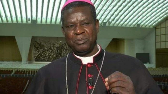 Assistance aux victimes des inondations : Mgr Samuel Kleda défie Atanga Nji