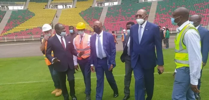 La CAF fait une inspection de stades au Cameroun