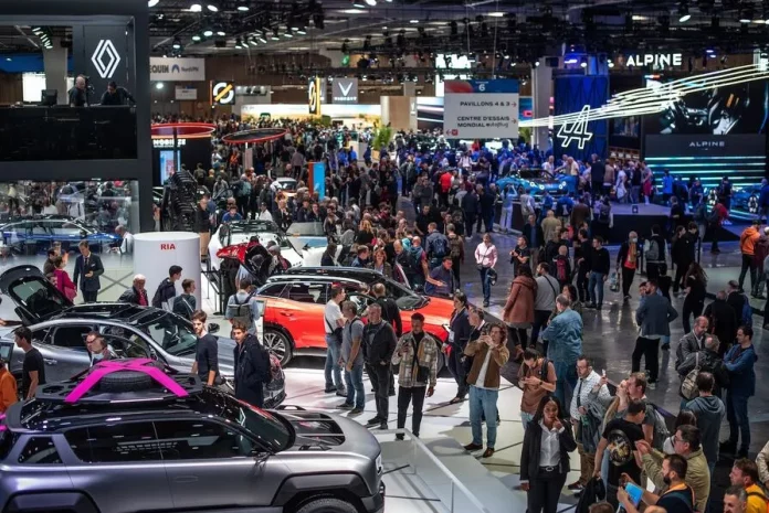 90e Mondial de l’Auto à Paris: une semaine de fête électrique pour relancer le marché