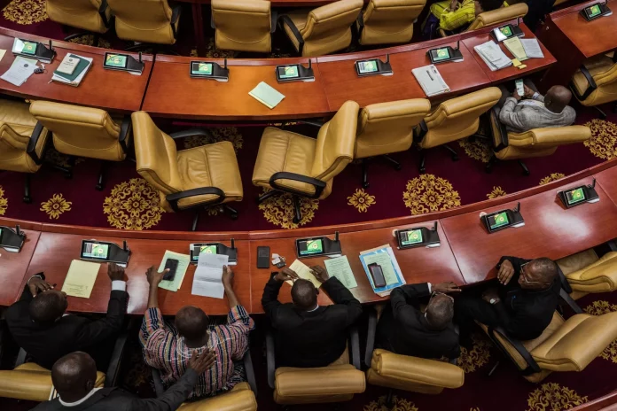 Ghana: l’opposition devient majoritaire à l’Assemblée