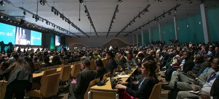 La promesse des pays riches à la COP29 : 300 milliards en jeu