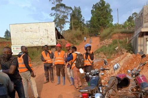 Falaise de Dschang : l’aménagement d’une voie de contournement en projection