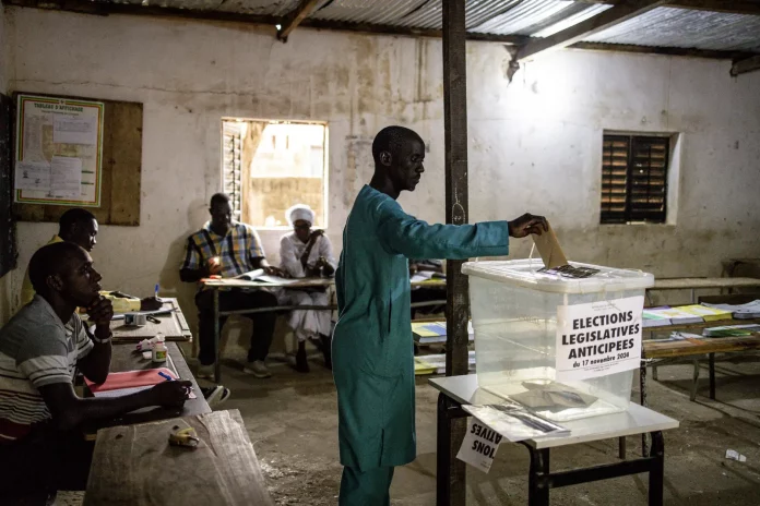 Législatives au Sénégal: « large victoire » annoncée du parti au pouvoir
