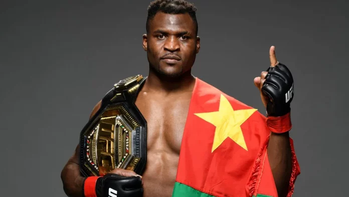 Paul Biya élève Francis N’Gannou au Grade de Chevalier de l’Ordre de la Valeur