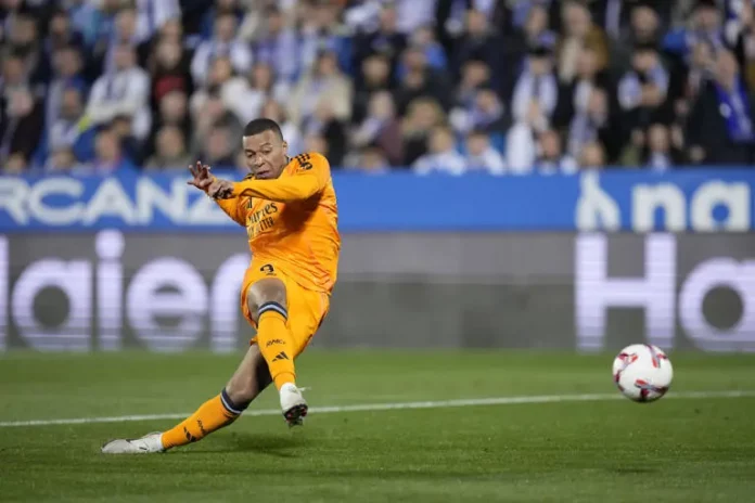 Espagne: le Real Madrid relance la course au titre, fin de disette pour Mbappé