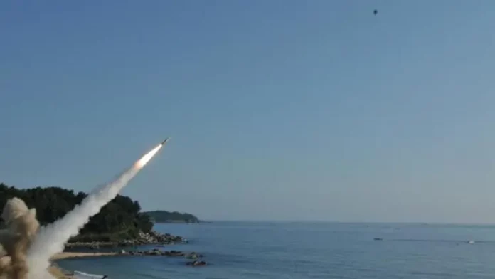 Missiles pour l’Ukraine: la Russie met en garde contre une escalade, Zelensky sur le front