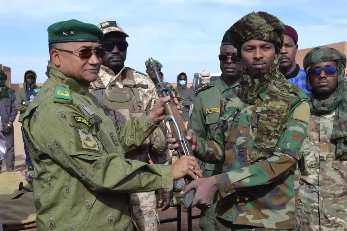 Niger: nouvelles redditions d’une centaine de membres de groupes rebelles
