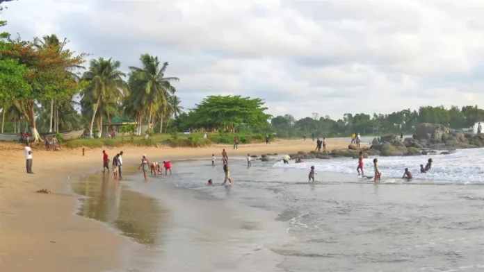 Kribi : un jeune homme meurt par noyade à la plage d’Elabè