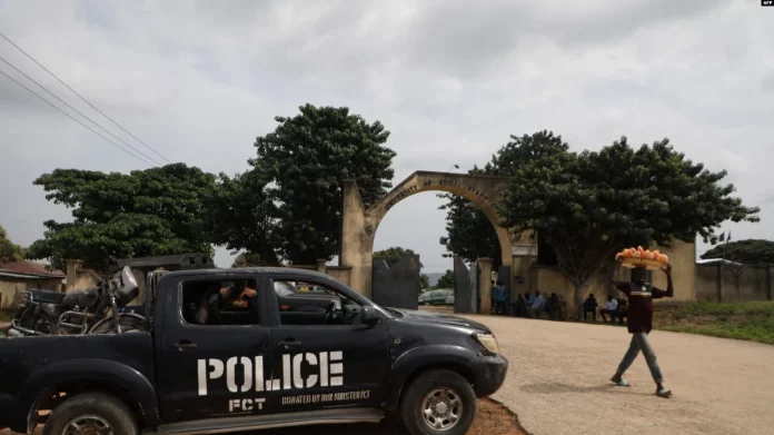 Plusieurs morts et blessés lors de mouvements de foule dans le centre et le sud du Nigeria