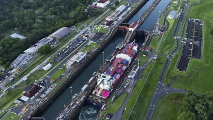 Cinq choses à savoir sur le canal de Panama, dans le viseur de Trump