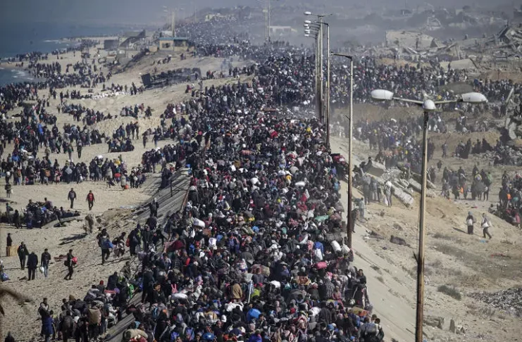 Une marée humaine regagne Gaza