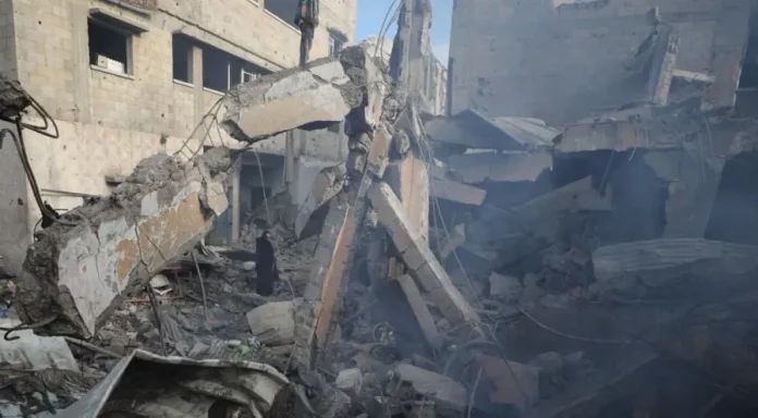 Gaza: le Hamas se dit prêt à libérer des otages dans la « première phase » d’un accord