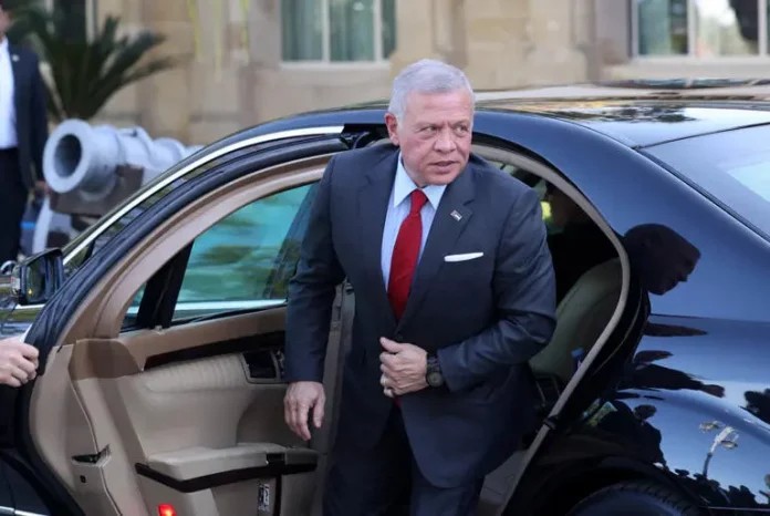 Reçu par Trump, le roi de Jordanie réitère sa « ferme opposition » à son plan pour Gaza