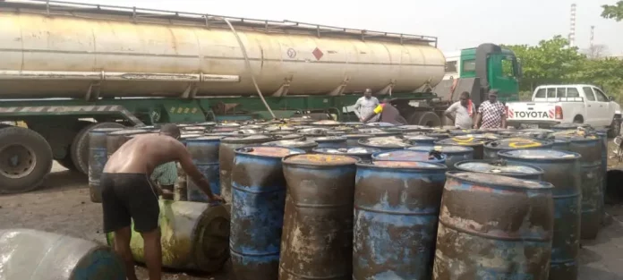 Axe Yaoundé-Kribi : Du carburant de contrebandes saisie