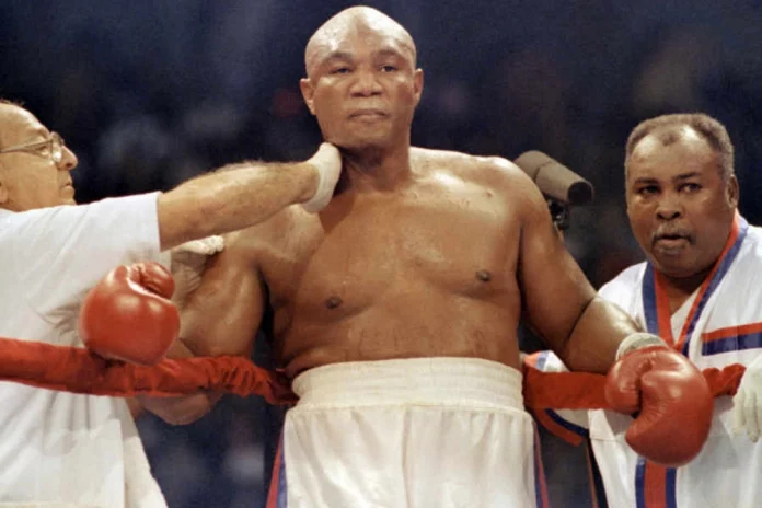 Boxe: George Foreman, le cogneur mis KO par Ali