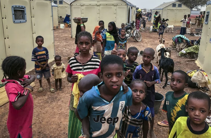 Burkina: l’armée accusée de massacres de civils, la junte nie
