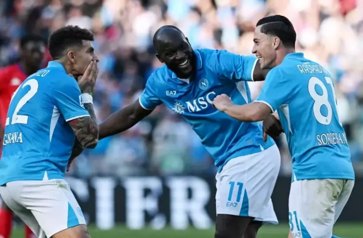 Naples à un point de l'Inter