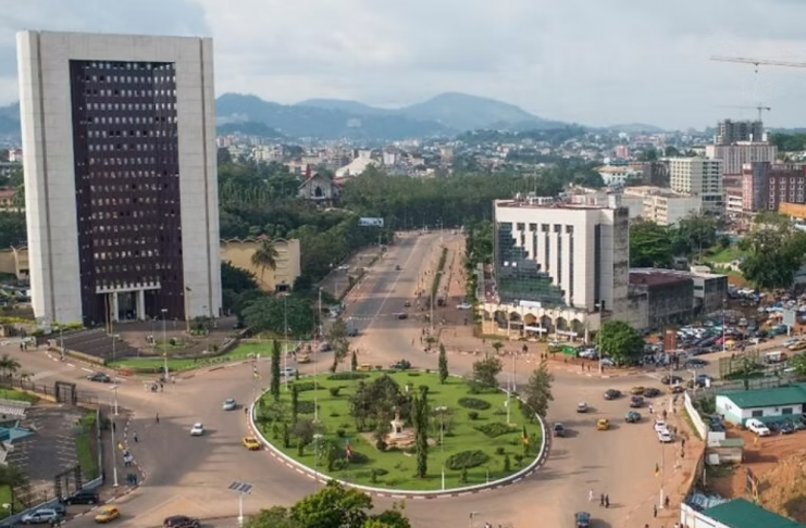Yaoundé concubine