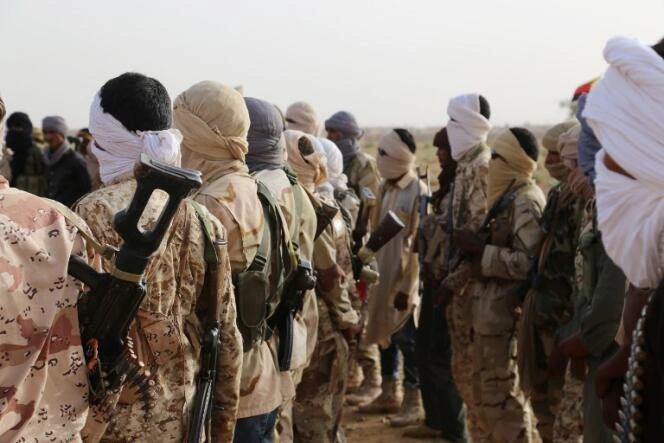 Mali: attaques jihadistes présumées contre l’armée dimanche et lundi, lourd bilan