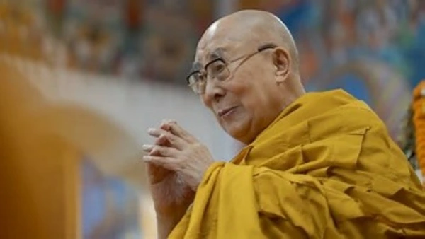 Le Dalaï Lama fête son 90e anniversaire avec une prière pour la paix