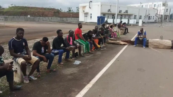 Village de Memvele’e : La population manifeste contre les coupures